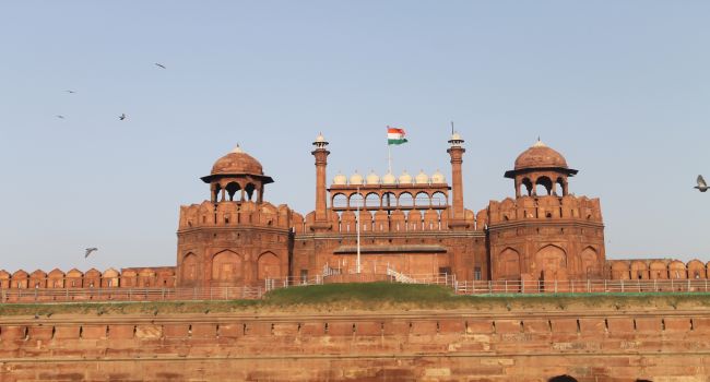 delhi red fort Places of India where a kid should visit