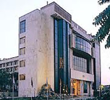 bristol hotel delhi