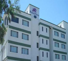 hotel flora delhi